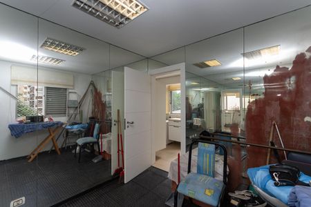 Apartamento à venda com 195m², 3 quartos e 2 vagasÁrea de Serviço