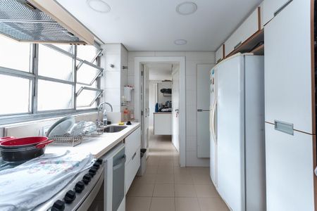 Apartamento à venda com 195m², 3 quartos e 2 vagasCozinha