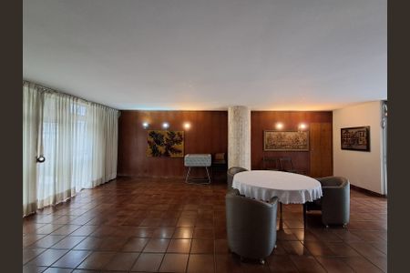 Apartamento à venda com 195m², 3 quartos e 2 vagasÁrea Comum