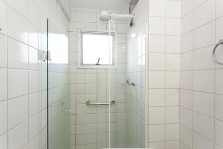 Apartamento para alugar com 55m², 2 quartos e 1 vaga Apartamento para alugar com 55m², 2 quartos e 1 vagaBanheiro