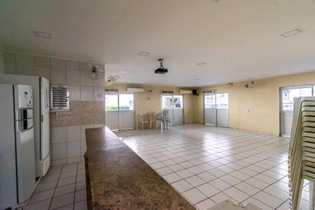 Apartamento para alugar com 47m², 2 quartos e sem vaga Apartamento para alugar com 47m², 2 quartos e sem vagaÁrea comum - Salão de festas