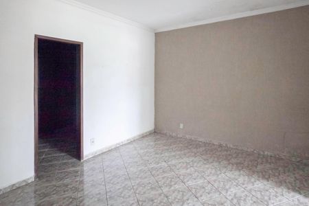 Casa à venda com 273m², 2 quartos e 4 vagas Casa à venda com 273m², 2 quartos e 4 vagasQuarto 2