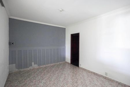 Casa à venda com 273m², 2 quartos e 4 vagas Casa à venda com 273m², 2 quartos e 4 vagasQuarto 1