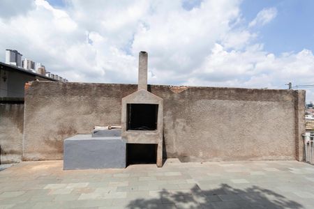 Casa à venda com 273m², 2 quartos e 4 vagas Casa à venda com 273m², 2 quartos e 4 vagasQuintal