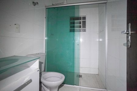 Casa à venda com 273m², 2 quartos e 4 vagas Casa à venda com 273m², 2 quartos e 4 vagasBanheiro social