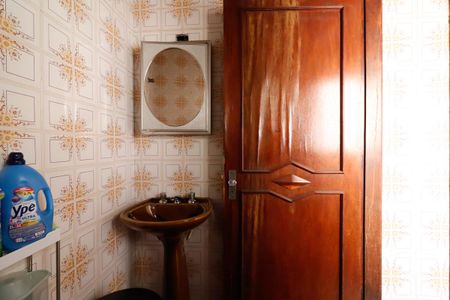 Casa à venda com 190m², 3 quartos e 1 vagaBanheiro de serviço