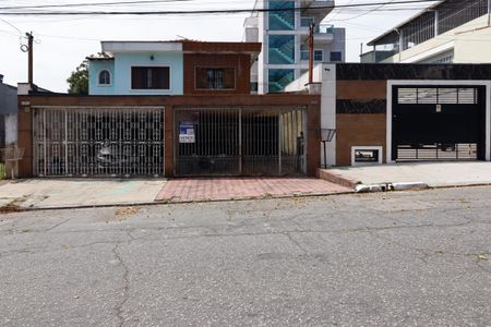 Casa à venda com 190m², 3 quartos e 1 vagaFachada