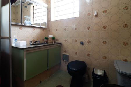 Casa à venda com 190m², 3 quartos e 1 vagaBanheiro da Suíte