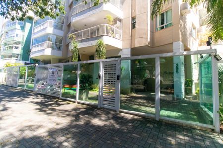 Apartamento à venda com 119m², 3 quartos e 2 vagasFachada