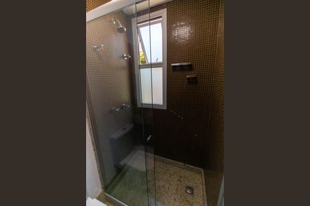 Apartamento à venda com 119m², 3 quartos e 2 vagasBanheiro da Suíte 2