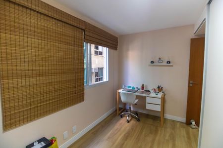 Apartamento à venda com 119m², 3 quartos e 2 vagasSuíte 2