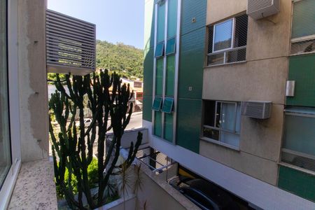 Apartamento à venda com 119m², 3 quartos e 2 vagasVista da Suíte 2