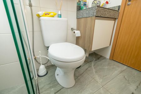 Apartamento à venda com 47m², 2 quartos e 1 vagaBanheiro Social