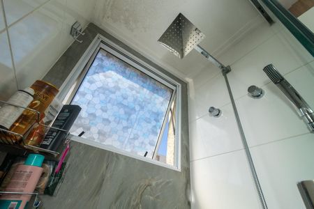 Apartamento à venda com 47m², 2 quartos e 1 vagaBanheiro Social