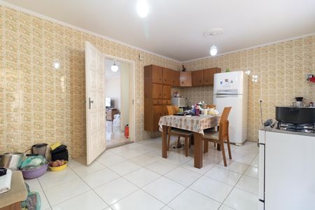 Casa para alugar com 250m², 3 quartos e sem vagaCozinha