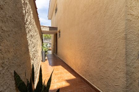 Casa para alugar com 250m², 3 quartos e sem vagaCorredor Lateral 