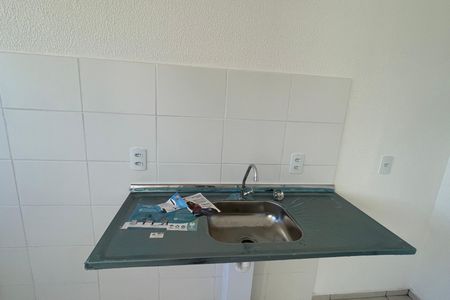 Cozinha de apartamento para alugar com 2 quartos, 41m² em Vila Ouro Preto, Duque de Caxias