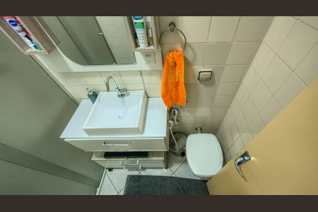 Casa à venda com 112m², 2 quartos e 2 vagasBanheiro