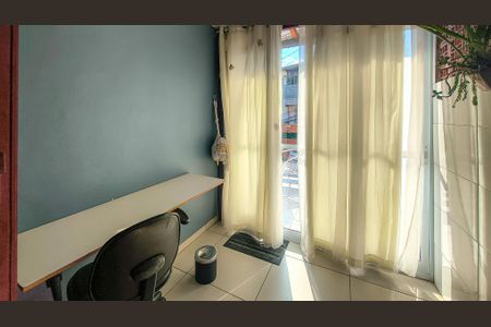 Casa à venda com 112m², 2 quartos e 2 vagasEscritório