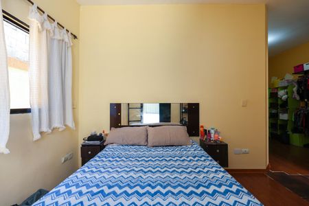 Casa à venda com 350m², 5 quartos e 3 vagas Casa à venda com 350m², 5 quartos e 3 vagasSuíte