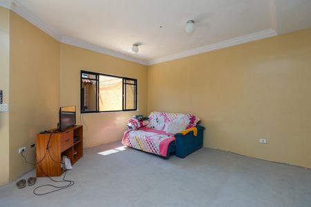 Casa à venda com 350m², 5 quartos e 3 vagas Casa à venda com 350m², 5 quartos e 3 vagasSala