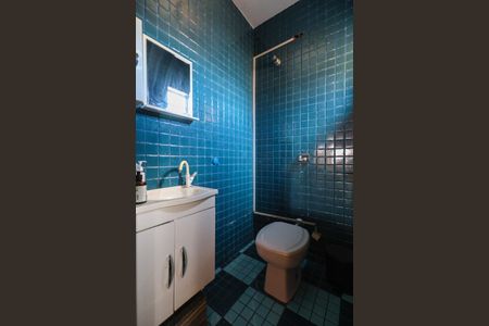 Casa à venda com 350m², 5 quartos e 3 vagas Casa à venda com 350m², 5 quartos e 3 vagasSalão