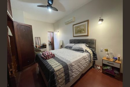 Casa para alugar com 190m², 3 quartos e 3 vagas Casa para alugar com 190m², 3 quartos e 3 vagasQuarto