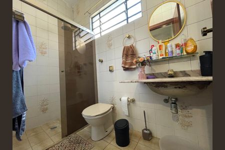 Casa para alugar com 190m², 3 quartos e 3 vagas Casa para alugar com 190m², 3 quartos e 3 vagasBanheiro