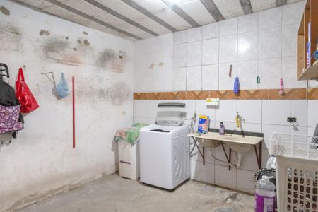 Casa para alugar com 250m², 2 quartos e 1 vagaÁrea de Serviço