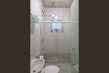 Casa para alugar com 250m², 2 quartos e 1 vagaBanheiro