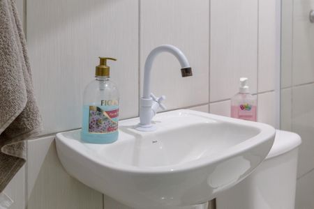 Casa para alugar com 250m², 2 quartos e 1 vagaBanheiro