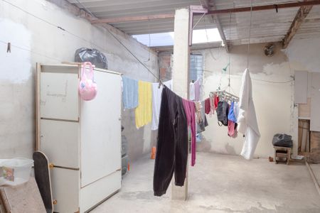 Casa para alugar com 250m², 2 quartos e 1 vagaÁrea de Serviço