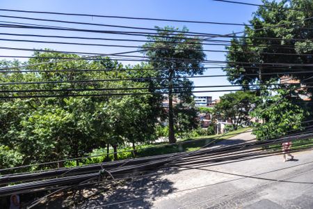 Sala - vista de casa para alugar com 2 quartos, 250m² em Jardim Ponte Alta I, Guarulhos