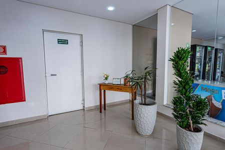 Apartamento para alugar com 101m², 2 quartos e 2 vagas Apartamento para alugar com 101m², 2 quartos e 2 vagasHall de entrada