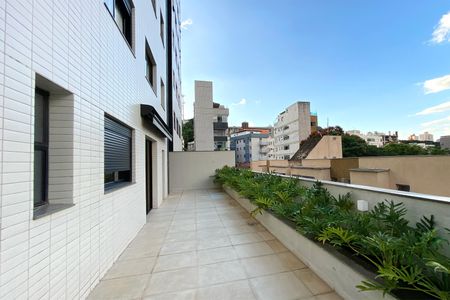 Apartamento para alugar com 145m², 2 quartos e 2 vagas Apartamento para alugar com 145m², 2 quartos e 2 vagasVaranda