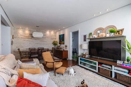 Sala de apartamento para alugar com 3 quartos, 132m² em Alphaville, Barueri