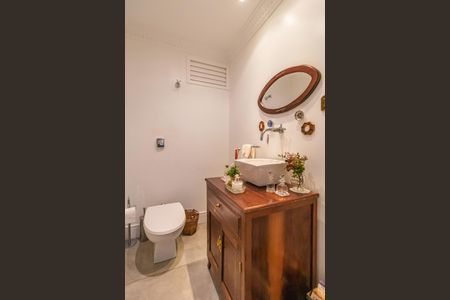 Lavabo de apartamento para alugar com 3 quartos, 132m² em Alphaville, Barueri