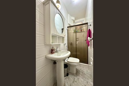 Apartamento à venda com 132m², 4 quartos e 1 vaga