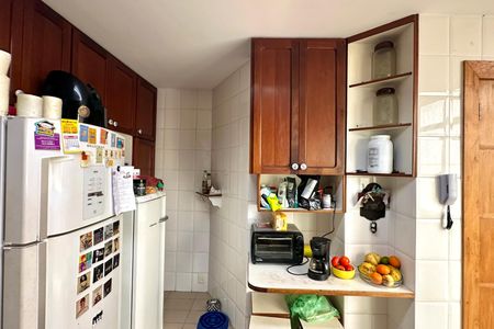Apartamento à venda com 132m², 4 quartos e 1 vaga