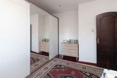 Casa à venda com 268m², 4 quartos e 2 vagasQuarto 3