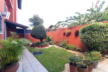 Casa à venda com 268m², 4 quartos e 2 vagasQuintal
