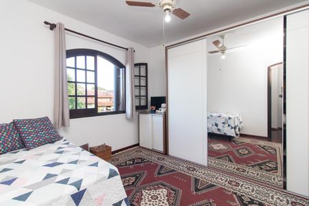 Casa à venda com 268m², 4 quartos e 2 vagasQuarto 3