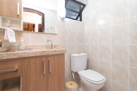 Casa à venda com 268m², 4 quartos e 2 vagasLavabo