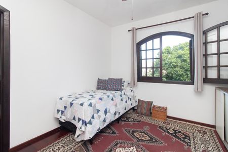 Casa à venda com 268m², 4 quartos e 2 vagasQuarto 3