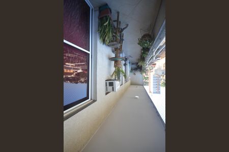 Apartamento para alugar com 70m², 2 quartos e 1 vagaVaranda