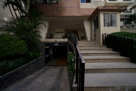 Apartamento para alugar com 56m², 1 quarto e sem vagaFachada do Prédio