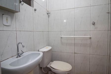 Casa para alugar com 128m², 2 quartos e 1 vagaBanheiro 1