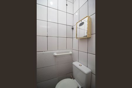 Casa para alugar com 128m², 2 quartos e 1 vagaBanheiro - Edícula