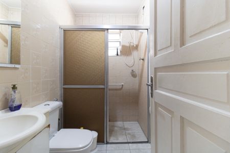 Casa à venda com 125m², 4 quartos e 2 vagasBanheiro social