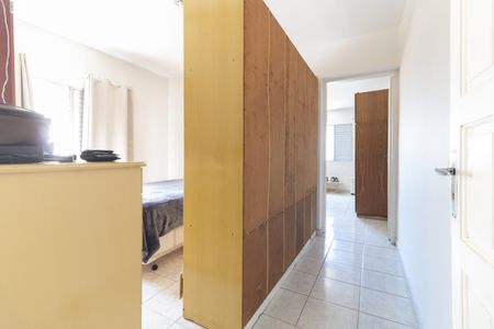 Casa à venda com 125m², 4 quartos e 2 vagasCorredor 